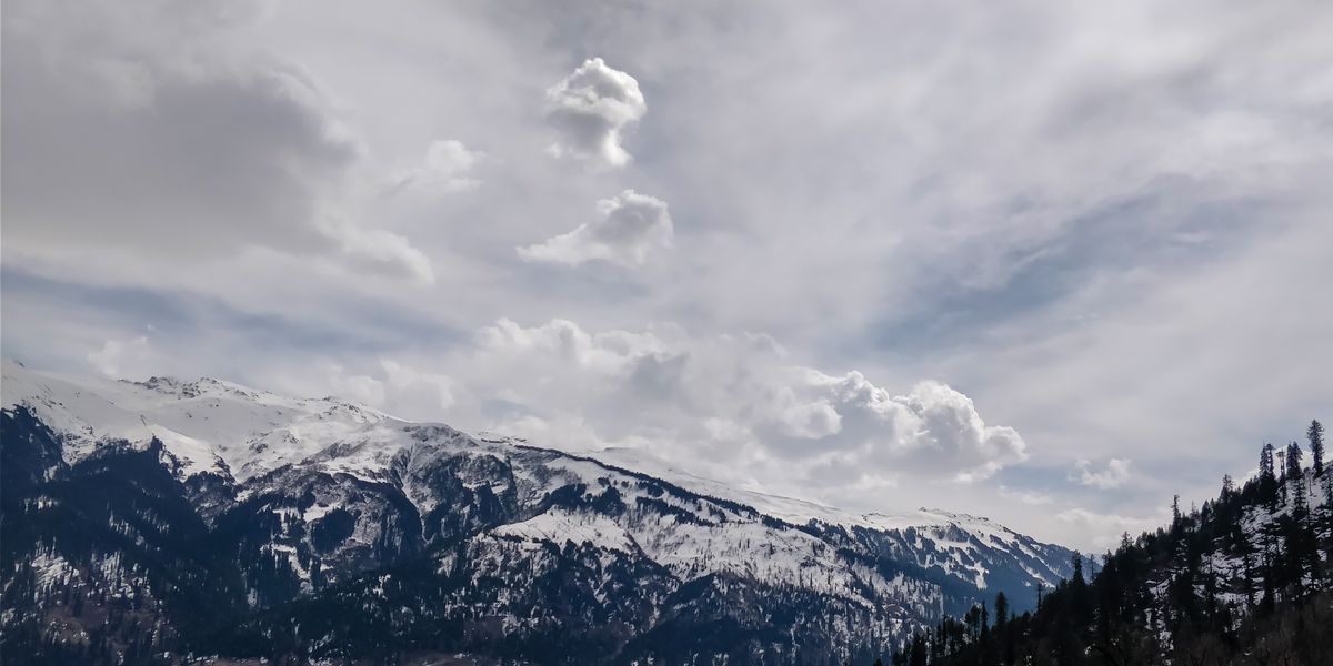 Snowy mountain peaks near Kufri, Himachal Pradesh